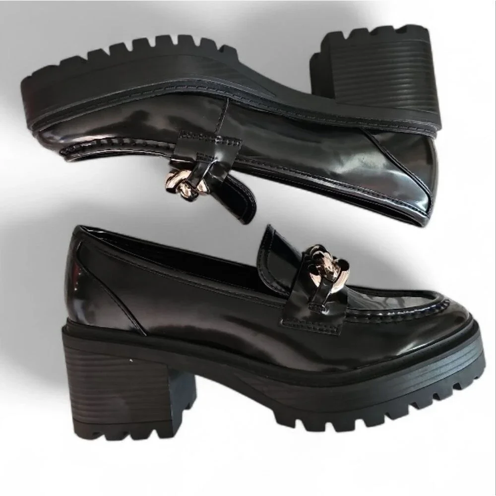 Guess Chunky Chain Loafers Women 9.5 Black Lug Sole Platform Preppy Goth
